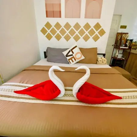 Olango Island - Tiny Guest House - S&E-3
